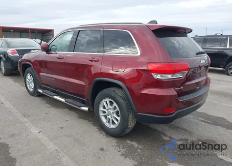 2018 Jeep Grand Cherokee Laredo 4X4 z USA, uszkodzony, nr VIN 1C4RJFAG8JC279314